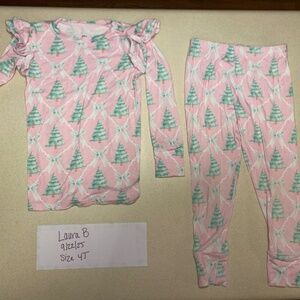 Bums and roses 4T pajamas Christmas